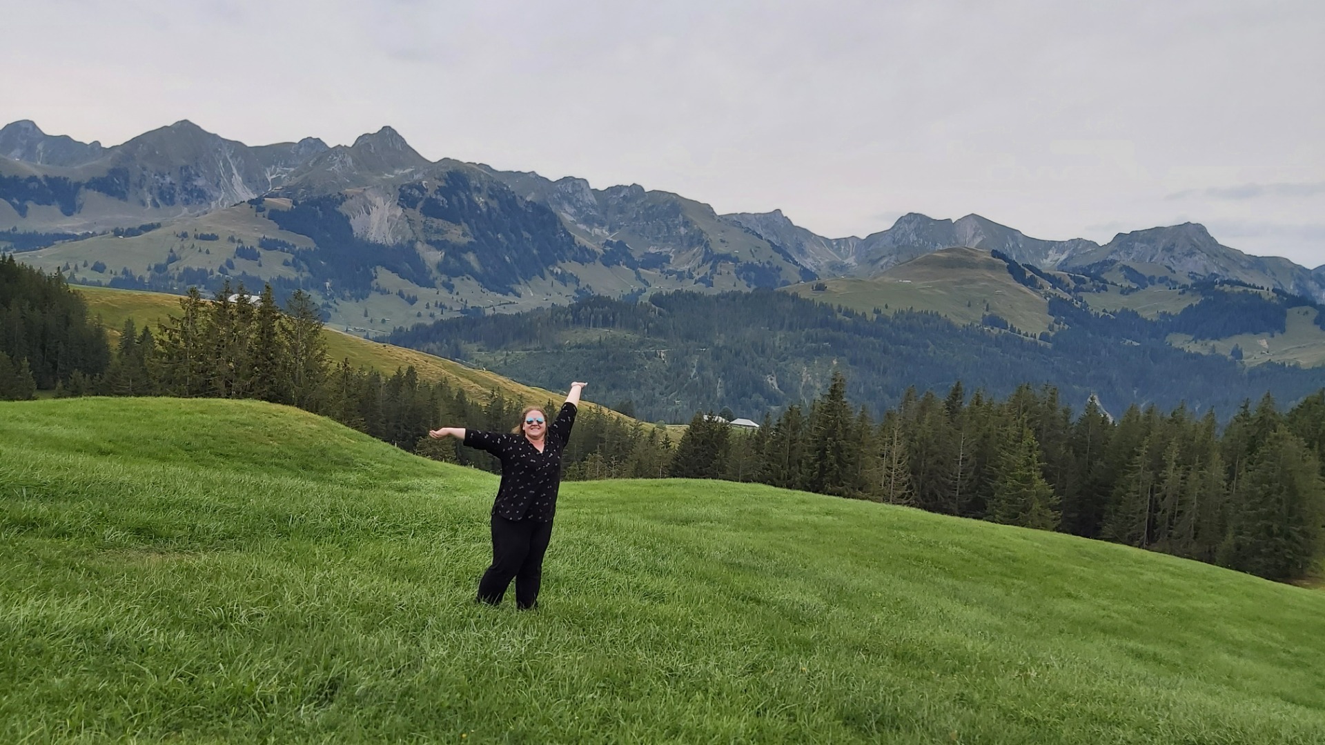 OMG! Lovely mountains!!